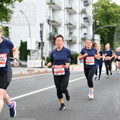 14.06.2026 - REWE Women's Run Dr. Thomas Lammeyer http://msf.ph/oto/9777762 14.06.2026 10:41:48 Laufen 5333, 57, 6069, 7, 5868, 57 meine-sportfotos.de