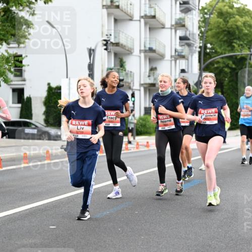 14.06.2026 - REWE Women's Run Dr. Thomas Lammeyer http://msf.ph/oto/9777778 14.06.2026 10:41:51 Laufen 5228, 5778, 5287, 57, 6021 meine-sportfotos.de