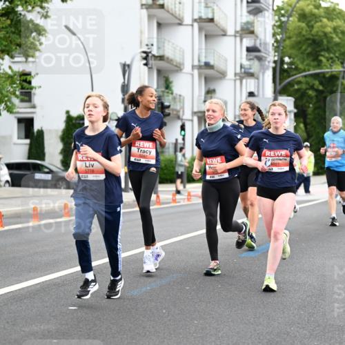 14.06.2026 - REWE Women's Run Dr. Thomas Lammeyer http://msf.ph/oto/9777780 14.06.2026 10:41:51 Laufen 5287, 5778, 6021 meine-sportfotos.de