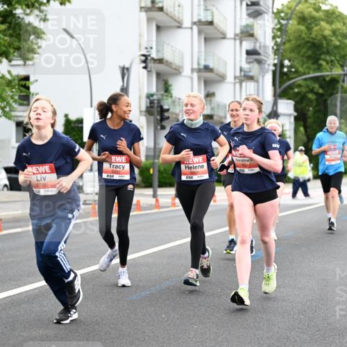 14.06.2026 - REWE Women's Run Dr. Thomas Lammeyer http://msf.ph/oto/9777782 14.06.2026 10:41:51 Laufen 5778, 5287, 57, 5806, 7, 5021 meine-sportfotos.de