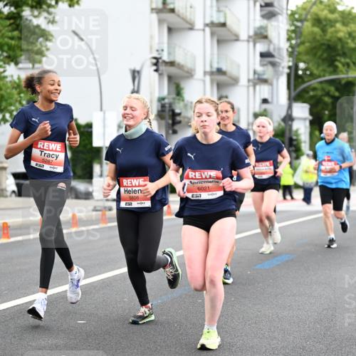 14.06.2026 - REWE Women's Run Dr. Thomas Lammeyer http://msf.ph/oto/9777787 14.06.2026 10:41:52 Laufen 5287, 7, 5806, 5021 meine-sportfotos.de