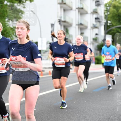 14.06.2026 - REWE Women's Run Dr. Thomas Lammeyer http://msf.ph/oto/9777793 14.06.2026 10:41:53 Laufen 5806, 5021 meine-sportfotos.de