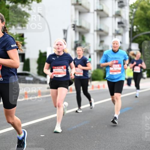 14.06.2026 - REWE Women's Run Dr. Thomas Lammeyer http://msf.ph/oto/9777800 14.06.2026 10:41:54 Laufen 5556 meine-sportfotos.de