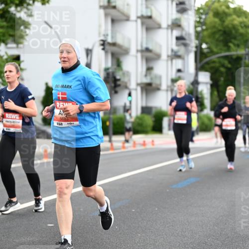 14.06.2026 - REWE Women's Run Dr. Thomas Lammeyer http://msf.ph/oto/9777810 14.06.2026 10:41:55 Laufen 6070, 5683, 7 meine-sportfotos.de