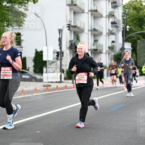 14.06.2026 - REWE Women's Run Dr. Thomas Lammeyer http://msf.ph/oto/9777827 14.06.2026 10:41:57 Laufen 5911, 57, 7, 5500 meine-sportfotos.de