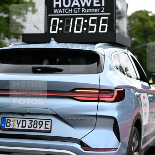 14.06.2026 - REWE Women's Run Dr. Thomas Lammeyer http://msf.ph/oto/9777892 14.06.2026 10:42:05 Laufen 389, 1, 2, 0, 00, 56 meine-sportfotos.de