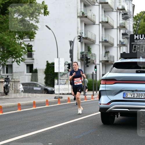 14.06.2026 - REWE Women's Run Dr. Thomas Lammeyer http://msf.ph/oto/9777903 14.06.2026 10:42:06 Laufen 000000, 2, 0, 88, 88, 389 meine-sportfotos.de