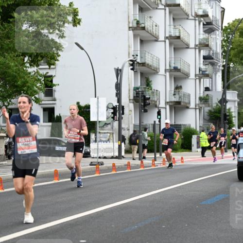 14.06.2026 - REWE Women's Run Dr. Thomas Lammeyer http://msf.ph/oto/9777906 14.06.2026 10:42:08 Laufen 2, 0, 88, 58, 389 meine-sportfotos.de