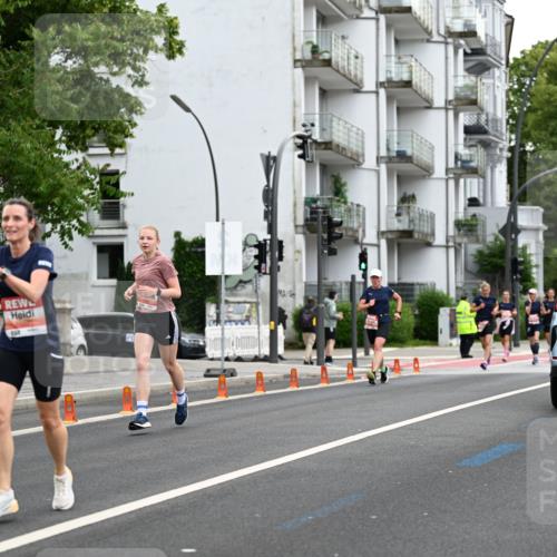 14.06.2026 - REWE Women's Run Dr. Thomas Lammeyer http://msf.ph/oto/9777909 14.06.2026 10:42:08 Laufen 2, 0, 80, 59, 389 meine-sportfotos.de