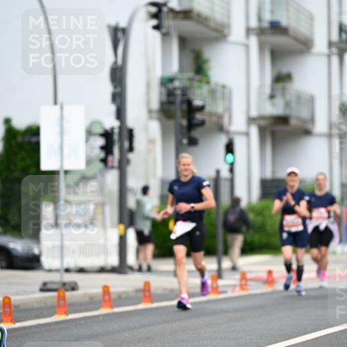 14.06.2026 - REWE Women's Run Dr. Thomas Lammeyer http://msf.ph/oto/9777920 14.06.2026 10:42:12 Laufen 5032 meine-sportfotos.de