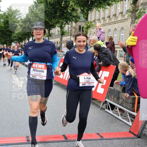 14.06.2026 - REWE Women's Run Strokosch-Dieckow http://msf.ph/oto/9777933 14.06.2026 09:57:10 Ziel 10131, 10167, 10253, 10287, 10463, 10479, 10740, 10773, 10844, 11055, 11132, 11214, 11302, 11344, 11436, 11509, 11535 meine-sportfotos.de