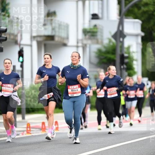 14.06.2026 - REWE Women's Run Dr. Thomas Lammeyer http://msf.ph/oto/9777935 14.06.2026 10:42:14 Laufen 074, 6053, 5006 meine-sportfotos.de