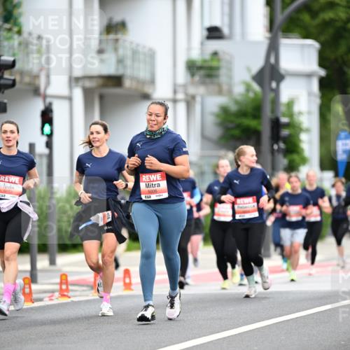 14.06.2026 - REWE Women's Run Dr. Thomas Lammeyer http://msf.ph/oto/9777936 14.06.2026 10:42:15 Laufen 6053, 5006, 57 meine-sportfotos.de