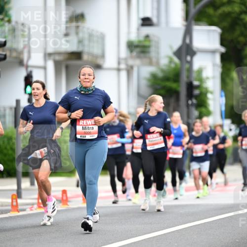 14.06.2026 - REWE Women's Run Dr. Thomas Lammeyer http://msf.ph/oto/9777941 14.06.2026 10:42:15 Laufen 6053, 5006, 517 meine-sportfotos.de