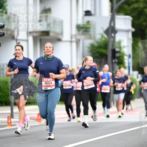 14.06.2026 - REWE Women's Run Dr. Thomas Lammeyer http://msf.ph/oto/9777943 14.06.2026 10:42:15 Laufen 6053, 5006 meine-sportfotos.de