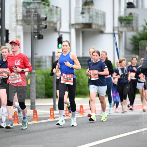 14.06.2026 - REWE Women's Run Dr. Thomas Lammeyer http://msf.ph/oto/9777975 14.06.2026 10:42:20 Laufen 6701, 5376, 5640, 5898 meine-sportfotos.de