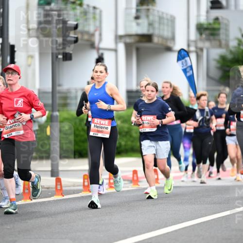 14.06.2026 - REWE Women's Run Dr. Thomas Lammeyer http://msf.ph/oto/9777976 14.06.2026 10:42:20 Laufen 5701, 5376, 7, 5640, 5898 meine-sportfotos.de