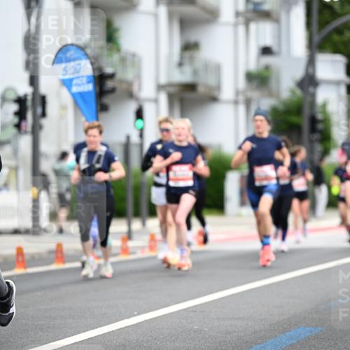 14.06.2026 - REWE Women's Run Dr. Thomas Lammeyer http://msf.ph/oto/9778011 14.06.2026 10:42:24 Laufen 5898, 7, 5, 30 meine-sportfotos.de