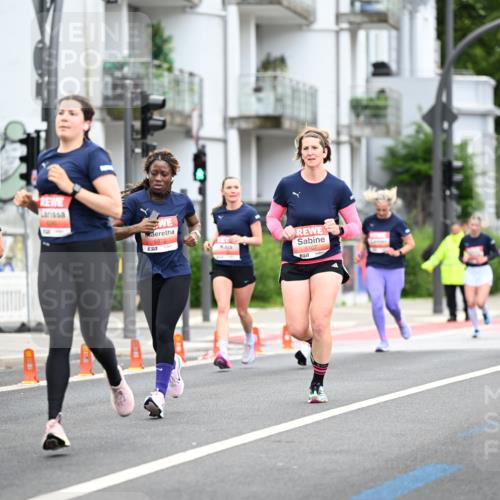 14.06.2026 - REWE Women's Run Dr. Thomas Lammeyer http://msf.ph/oto/9778041 14.06.2026 10:42:27 Laufen 5284, 5872, 5107, 657 meine-sportfotos.de