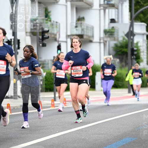 14.06.2026 - REWE Women's Run Dr. Thomas Lammeyer http://msf.ph/oto/9778045 14.06.2026 10:42:27 Laufen 5284, 657, 6280, 5872, 5107, 57 meine-sportfotos.de