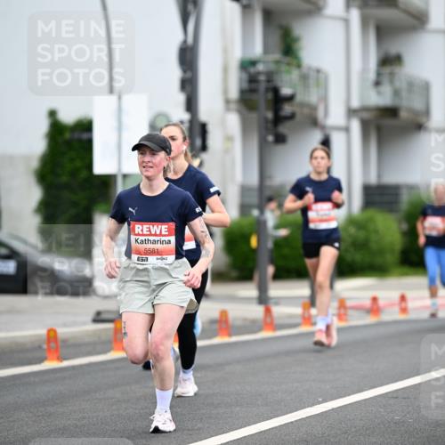 14.06.2026 - REWE Women's Run Dr. Thomas Lammeyer http://msf.ph/oto/9778099 14.06.2026 10:42:33 Laufen 5581 meine-sportfotos.de