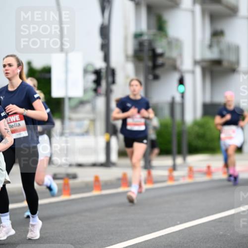14.06.2026 - REWE Women's Run Dr. Thomas Lammeyer http://msf.ph/oto/9778108 14.06.2026 10:42:34 Laufen 5581, 7, 200 meine-sportfotos.de