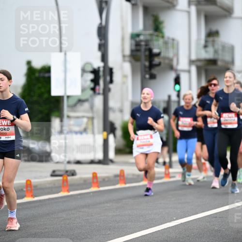 14.06.2026 - REWE Women's Run Dr. Thomas Lammeyer http://msf.ph/oto/9778120 14.06.2026 10:42:36 Laufen 5499, 7 meine-sportfotos.de