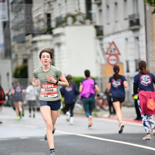 14.06.2026 - REWE Women's Run Dr. Thomas Lammeyer http://msf.ph/oto/9778174 14.06.2026 10:43:12 Laufen 5024 meine-sportfotos.de