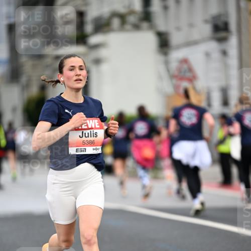 14.06.2026 - REWE Women's Run Dr. Thomas Lammeyer http://msf.ph/oto/9778187 14.06.2026 10:43:14 Laufen 5386 meine-sportfotos.de