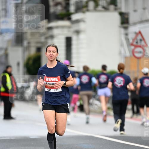 14.06.2026 - REWE Women's Run Dr. Thomas Lammeyer http://msf.ph/oto/9778194 14.06.2026 10:43:29 Laufen 5263, 37 meine-sportfotos.de