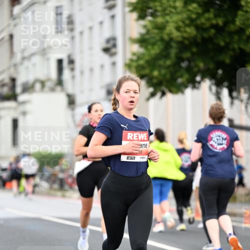 14.06.2026 - REWE Women's Run Dr. Thomas Lammeyer http://msf.ph/oto/9778231 14.06.2026 10:43:38 Laufen 68 meine-sportfotos.de