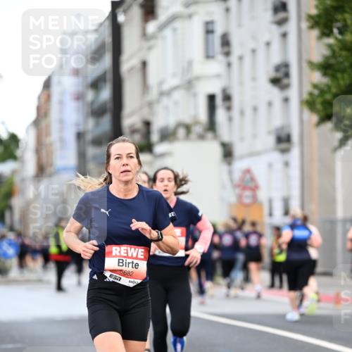 14.06.2026 - REWE Women's Run Dr. Thomas Lammeyer http://msf.ph/oto/9778334 14.06.2026 10:44:25 Laufen 7, 5682 meine-sportfotos.de