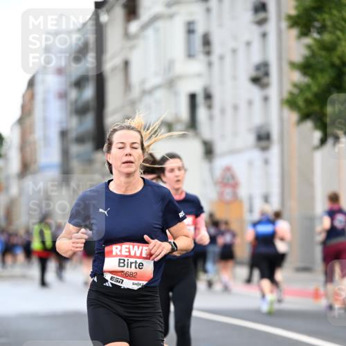 14.06.2026 - REWE Women's Run Dr. Thomas Lammeyer http://msf.ph/oto/9778337 14.06.2026 10:44:26 Laufen 5682 meine-sportfotos.de