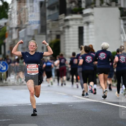 14.06.2026 - REWE Women's Run Dr. Thomas Lammeyer http://msf.ph/oto/9778357 14.06.2026 10:44:35 Laufen 5458, 57 meine-sportfotos.de