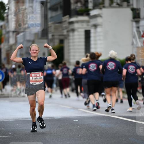 14.06.2026 - REWE Women's Run Dr. Thomas Lammeyer http://msf.ph/oto/9778358 14.06.2026 10:44:35 Laufen 5458 meine-sportfotos.de