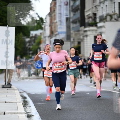 14.06.2026 - REWE Women's Run Dr. Thomas Lammeyer http://msf.ph/oto/9778396 14.06.2026 10:44:50 Laufen 5306 meine-sportfotos.de