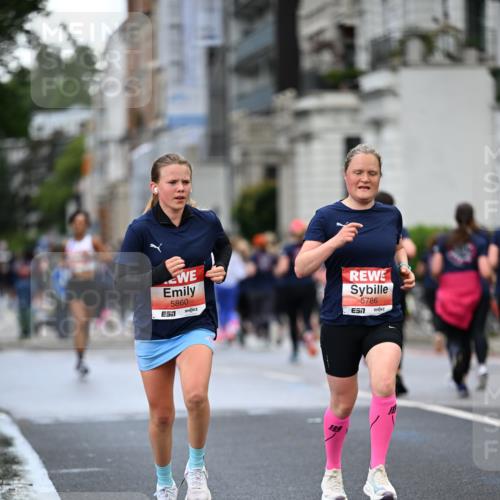 14.06.2026 - REWE Women's Run Dr. Thomas Lammeyer http://msf.ph/oto/9778510 14.06.2026 10:45:11 Laufen 5860, 57, 5786, 7 meine-sportfotos.de