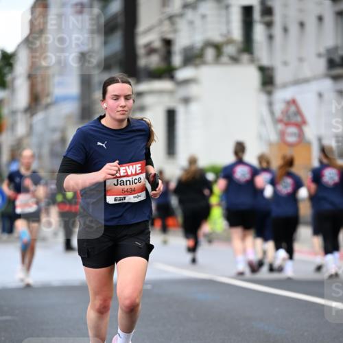14.06.2026 - REWE Women's Run Dr. Thomas Lammeyer http://msf.ph/oto/9778614 14.06.2026 10:45:33 Laufen 5434, 40 meine-sportfotos.de