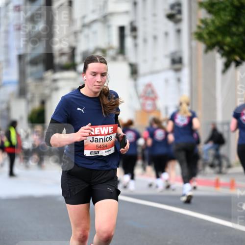 14.06.2026 - REWE Women's Run Dr. Thomas Lammeyer http://msf.ph/oto/9778620 14.06.2026 10:45:34 Laufen 5, 5434 meine-sportfotos.de
