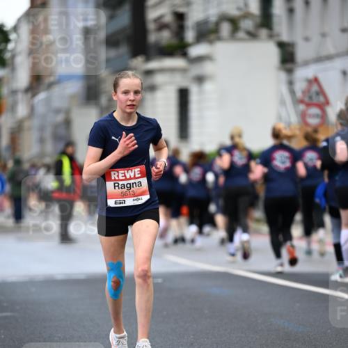 14.06.2026 - REWE Women's Run Dr. Thomas Lammeyer http://msf.ph/oto/9778642 14.06.2026 10:45:37 Laufen 5613 meine-sportfotos.de