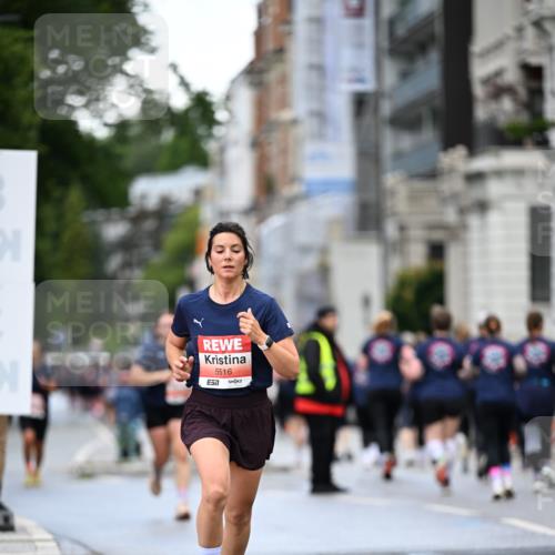 14.06.2026 - REWE Women's Run Dr. Thomas Lammeyer http://msf.ph/oto/9778660 14.06.2026 10:45:45 Laufen 5516, 57 meine-sportfotos.de