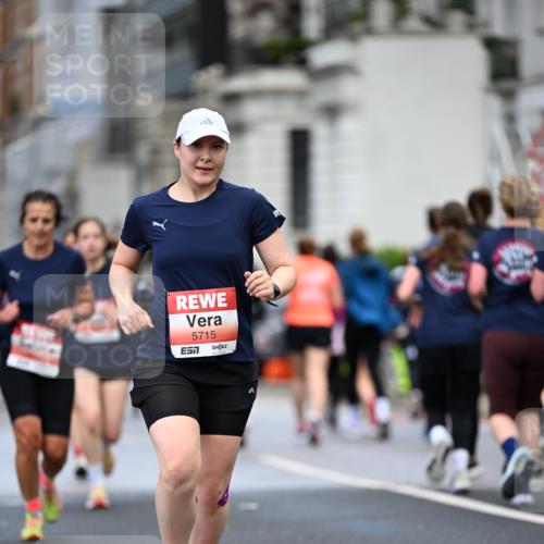 14.06.2026 - REWE Women's Run Dr. Thomas Lammeyer http://msf.ph/oto/9778723 14.06.2026 10:45:53 Laufen 5715, 7 meine-sportfotos.de