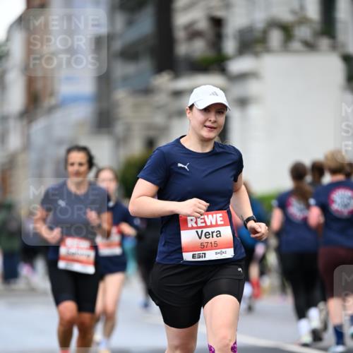 14.06.2026 - REWE Women's Run Dr. Thomas Lammeyer http://msf.ph/oto/9778728 14.06.2026 10:45:53 Laufen 5715, 7 meine-sportfotos.de