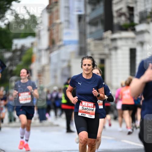 14.06.2026 - REWE Women's Run Dr. Thomas Lammeyer http://msf.ph/oto/9778729 14.06.2026 10:45:54 Laufen 5096 meine-sportfotos.de