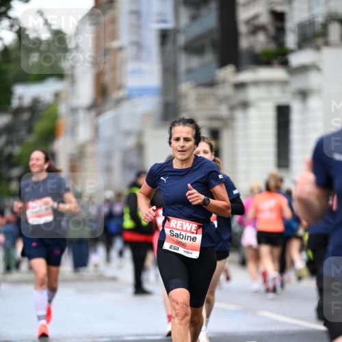 14.06.2026 - REWE Women's Run Dr. Thomas Lammeyer http://msf.ph/oto/9778730 14.06.2026 10:45:54 Laufen 5096 meine-sportfotos.de