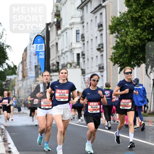 14.06.2026 - REWE Women's Run Dr. Thomas Lammeyer http://msf.ph/oto/9778924 14.06.2026 10:46:30 Laufen 5, 00, 7, 5695, 657, 5308, 5945, 5527 meine-sportfotos.de