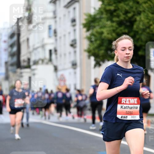 14.06.2026 - REWE Women's Run Dr. Thomas Lammeyer http://msf.ph/oto/9778972 14.06.2026 10:46:39 Laufen 5250, 7 meine-sportfotos.de