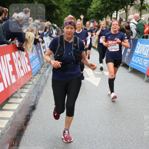 14.06.2026 - REWE Women's Run Strokosch-Dieckow http://msf.ph/oto/9779053 14.06.2026 09:57:35 Ziel 10075, 10173, 10226, 10310, 10377, 10802, 10901, 11262, 11276, 11423 meine-sportfotos.de