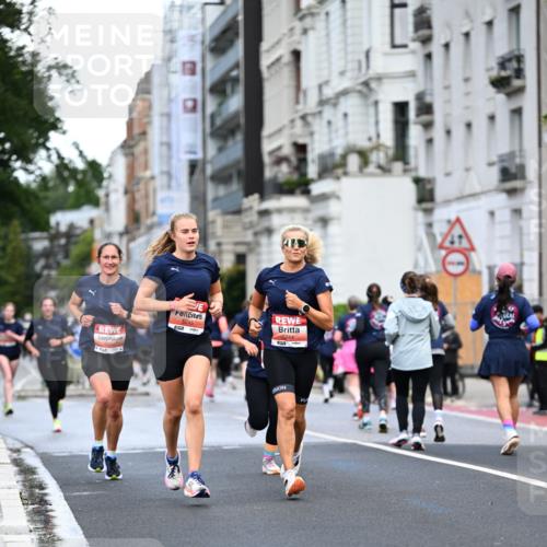 14.06.2026 - REWE Women's Run Dr. Thomas Lammeyer http://msf.ph/oto/9779065 14.06.2026 10:46:54 Laufen 5245, 5244 meine-sportfotos.de