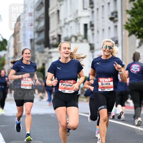 14.06.2026 - REWE Women's Run Dr. Thomas Lammeyer http://msf.ph/oto/9779080 14.06.2026 10:46:56 Laufen 5245, 5244 meine-sportfotos.de